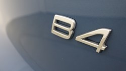 2024 (74) VOLVO XC40 2.0 B4P Ultra Dark 5dr Auto 5504582