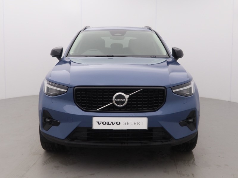 2024 (74) VOLVO XC40 2.0 B4P Ultra Dark 5dr Auto 5504566