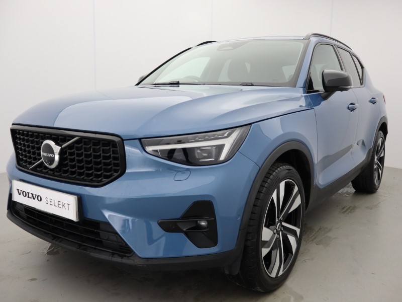 2024 (74) VOLVO XC40 2.0 B4P Ultra Dark 5dr Auto 5504575