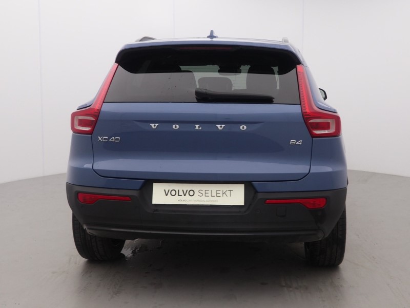 2024 (74) VOLVO XC40 2.0 B4P Ultra Dark 5dr Auto 5504568