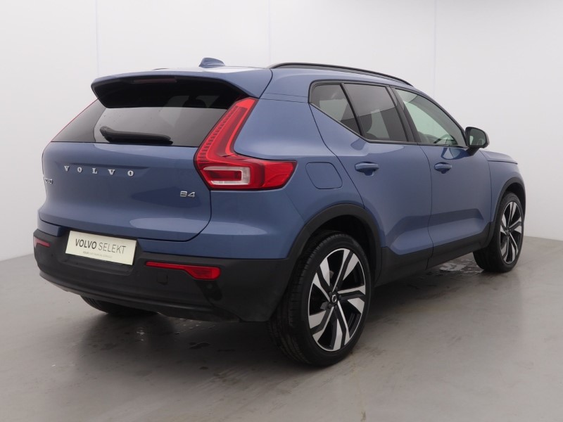 2024 (74) VOLVO XC40 2.0 B4P Ultra Dark 5dr Auto 5504572