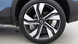 2024 (74) VOLVO XC40 2.0 B4P Ultra Dark 5dr Auto 5504586
