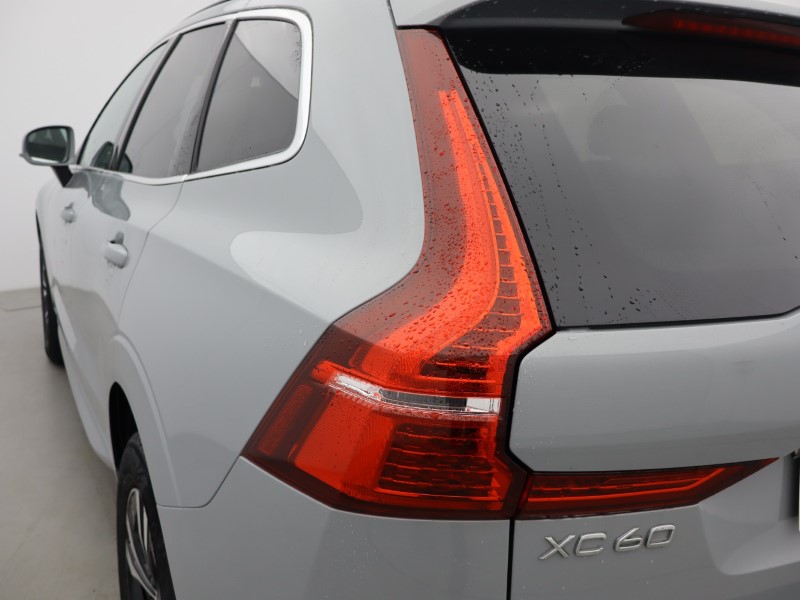 2024 (74) VOLVO XC60 2.0 B5P Core 5dr AWD Geartronic 5429568