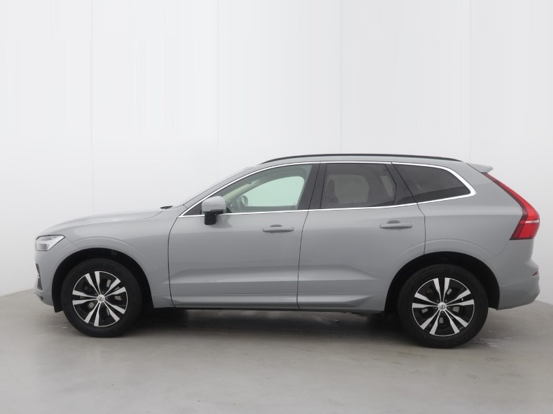 2024 (74) VOLVO XC60 2.0 B5P Core 5dr AWD Geartronic 5429557
