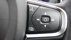 2024 (74) VOLVO XC60 2.0 B5P Core 5dr AWD Geartronic 5429596