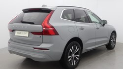 2024 (74) VOLVO XC60 2.0 B5P Core 5dr AWD Geartronic 5429560
