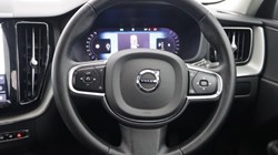 2024 (74) VOLVO XC60 2.0 B5P Core 5dr AWD Geartronic 5429594