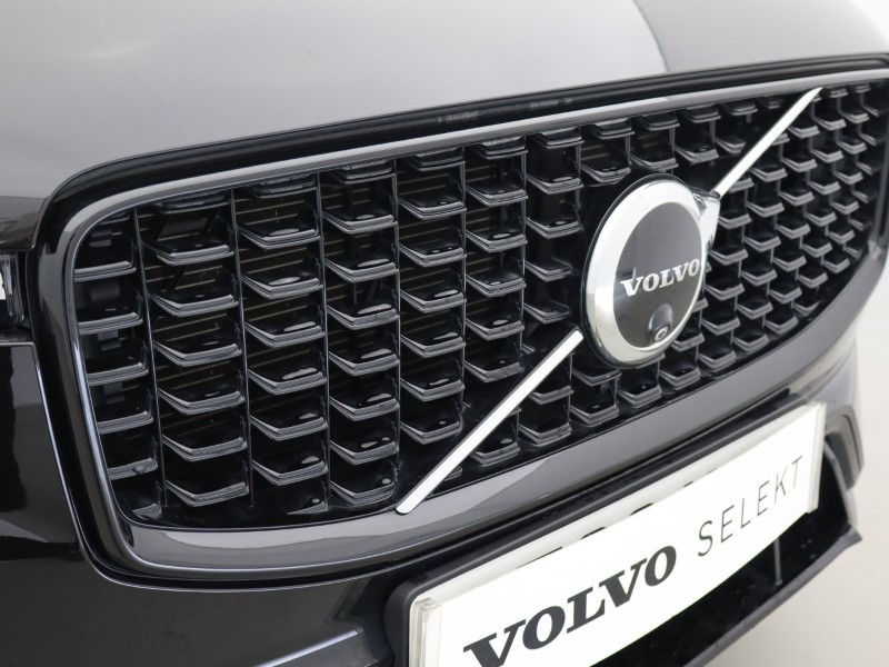 2023 (23) VOLVO XC60 2.0 B5P Ultimate Dark 5dr AWD Geartronic 5435093