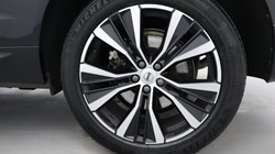 2023 (23) VOLVO XC60 2.0 B5P Ultimate Dark 5dr AWD Geartronic 5706188