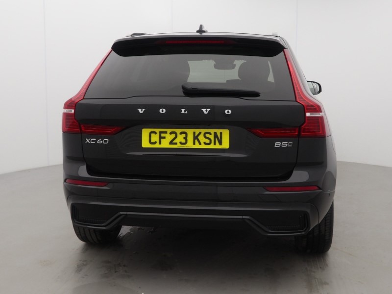2023 (23) VOLVO XC60 2.0 B5P Ultimate Dark 5dr AWD Geartronic 5435087