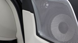 2023 (23) VOLVO XC60 2.0 B5P Ultimate Dark 5dr AWD Geartronic 5435111