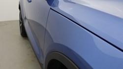2018 (68) VOLVO XC40 2.0 D3 R DESIGN 5dr AWD Geartronic 5436945