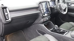 2018 (68) VOLVO XC40 2.0 D3 R DESIGN 5dr AWD Geartronic 5436966