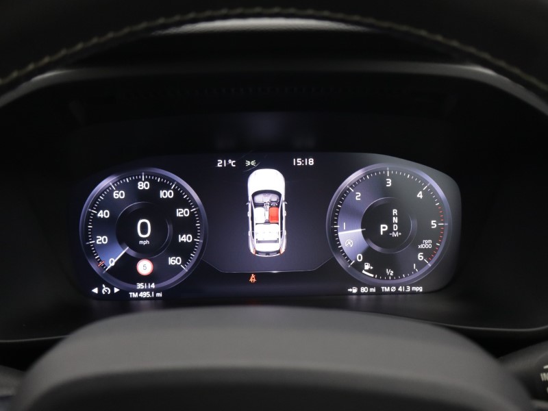 2018 (68) VOLVO XC40 2.0 D3 R DESIGN 5dr AWD Geartronic 5436977