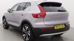2025 (75) VOLVO XC40 2.0 B4P Ultra Dark 5dr Auto 5462291