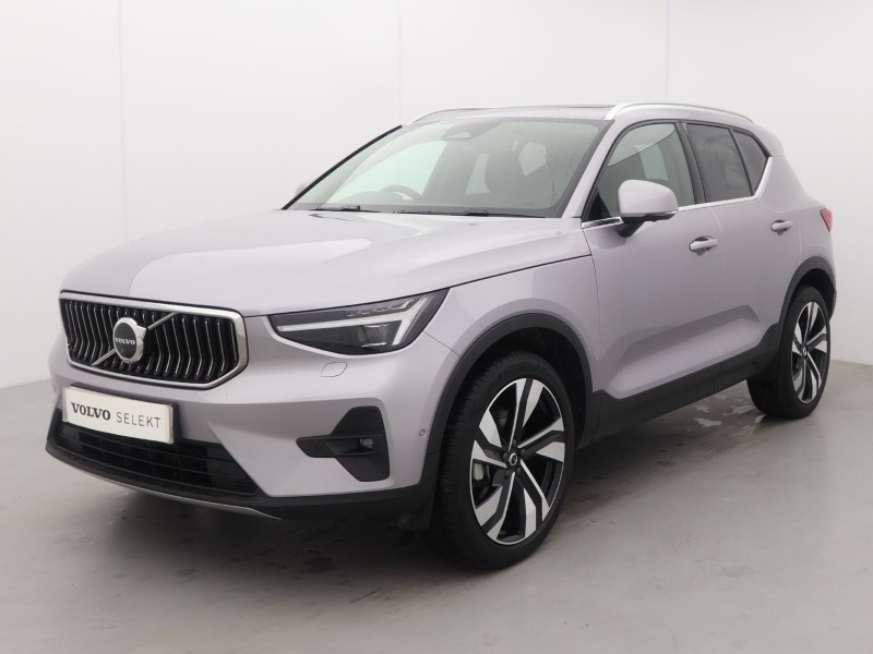 2025 (75) VOLVO XC40 2.0 B4P Ultra Dark 5dr Auto 5462285