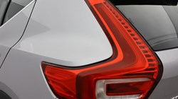2025 (75) VOLVO XC40 2.0 B4P Ultra Dark 5dr Auto 5462300
