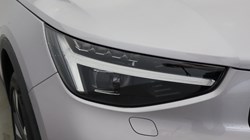 2025 (75) VOLVO XC40 2.0 B4P Ultra Dark 5dr Auto 5462293
