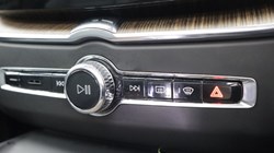 2021 (71) VOLVO XC60 2.0 T6 Recharge PHEV Inscription 5dr AWD Auto 5448208