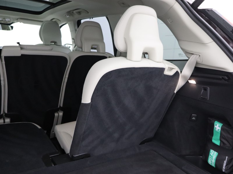 2025 (75) VOLVO XC90 2.0 B5P Ultra Dark 5dr AWD Geartronic 5466316