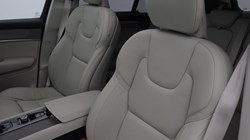 2025 (75) VOLVO XC90 2.0 B5P Ultra Dark 5dr AWD Geartronic 5466334
