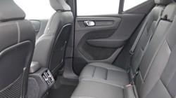 2025 (75) VOLVO XC40 2.0 B4P Ultra Dark 5dr Auto 5446816