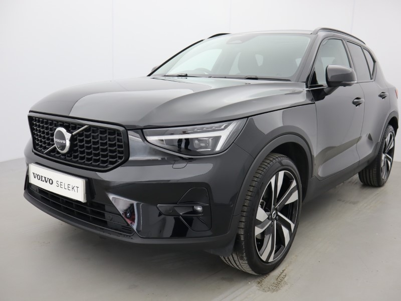 2025 (75) VOLVO XC40 2.0 B4P Ultra Dark 5dr Auto 5446803