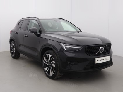 2025 (75) VOLVO XC40 2.0 B4P Ultra Dark 5dr Auto