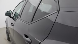 2025 (75) VOLVO XC40 2.0 B4P Ultra Dark 5dr Auto 5446812