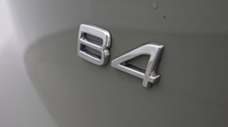 2025 (74) VOLVO XC40 2.0 B4P Ultra Dark 5dr Auto 5479472