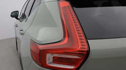 2025 (74) VOLVO XC40 2.0 B4P Ultra Dark 5dr Auto 5479470