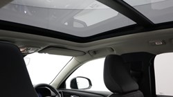 2025 (74) VOLVO XC40 2.0 B4P Ultra Dark 5dr Auto 5479482
