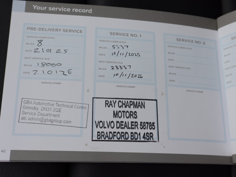 2025 (74) VOLVO XC40 2.0 B4P Ultra Dark 5dr Auto 5515304