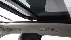 2025 (74) VOLVO XC40 2.0 B4P Ultra Dark 5dr Auto 5479585