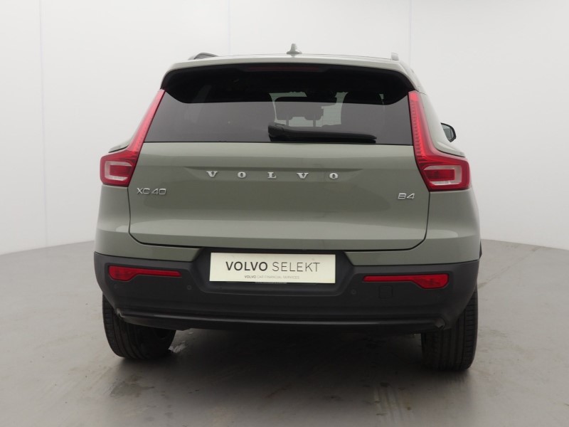 2025 (74) VOLVO XC40 2.0 B4P Ultra Dark 5dr Auto 5479458