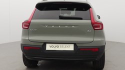 2025 (74) VOLVO XC40 2.0 B4P Ultra Dark 5dr Auto 5479458