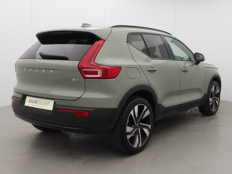 2025 (74) VOLVO XC40 2.0 B4P Ultra Dark 5dr Auto 5479462