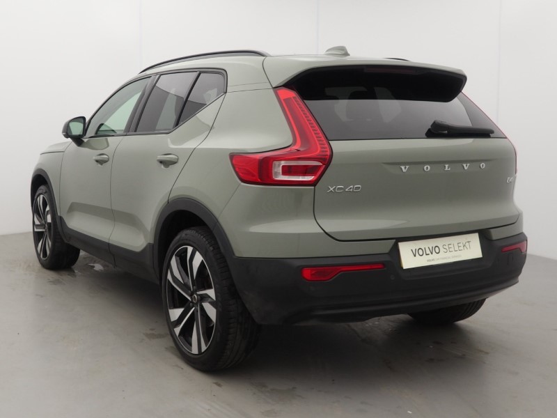 2025 (74) VOLVO XC40 2.0 B4P Ultra Dark 5dr Auto 5479461