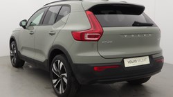 2025 (74) VOLVO XC40 2.0 B4P Ultra Dark 5dr Auto 5479461