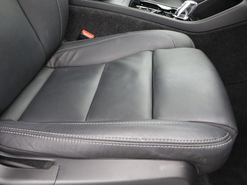 2025 (74) VOLVO XC40 2.0 B4P Ultra Dark 5dr Auto 5479491