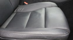 2025 (74) VOLVO XC40 2.0 B4P Ultra Dark 5dr Auto 5479491