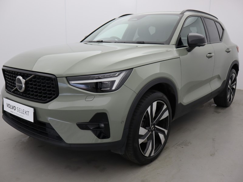 2025 (74) VOLVO XC40 2.0 B4P Ultra Dark 5dr Auto 5479464