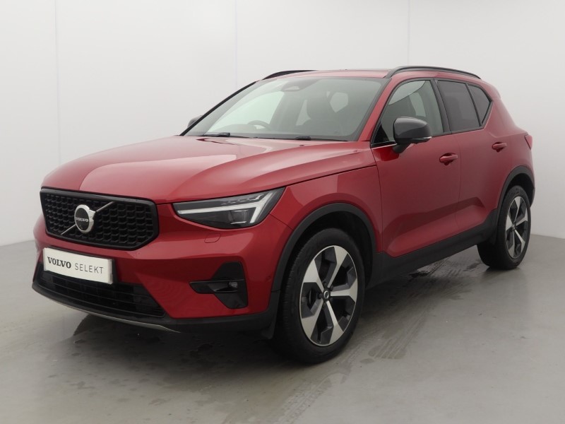 2023 (73) VOLVO XC40 2.0 B4P Ultimate Dark 5dr Auto 5472740