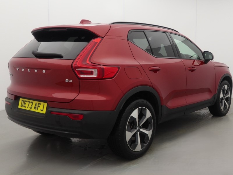 2023 (73) VOLVO XC40 2.0 B4P Ultimate Dark 5dr Auto 5650526