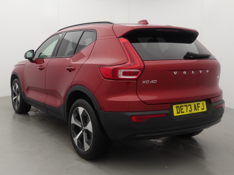 2023 (73) VOLVO XC40 2.0 B4P Ultimate Dark 5dr Auto 5650525