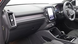 2023 (73) VOLVO XC40 2.0 B4P Ultimate Dark 5dr Auto 5472778