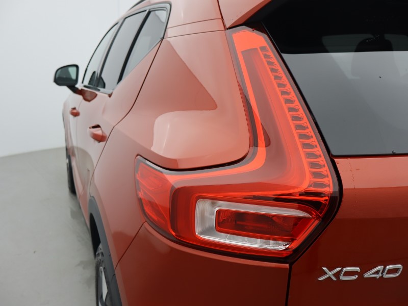 2023 (73) VOLVO XC40 2.0 B4P Ultimate Dark 5dr Auto 5472755