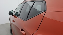 2023 (73) VOLVO XC40 2.0 B4P Ultimate Dark 5dr Auto 5472761