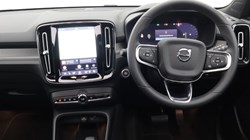 2023 (73) VOLVO XC40 2.0 B4P Ultimate Dark 5dr Auto 5472787