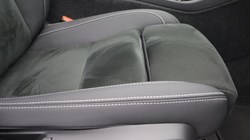 2023 (73) VOLVO XC40 2.0 B4P Ultimate Dark 5dr Auto 5472773